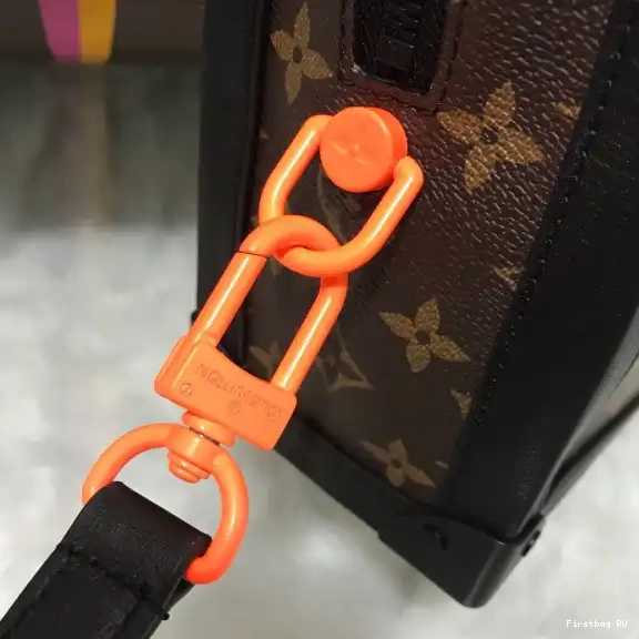 First bag ru VUITTON BOX LOUIS 0511